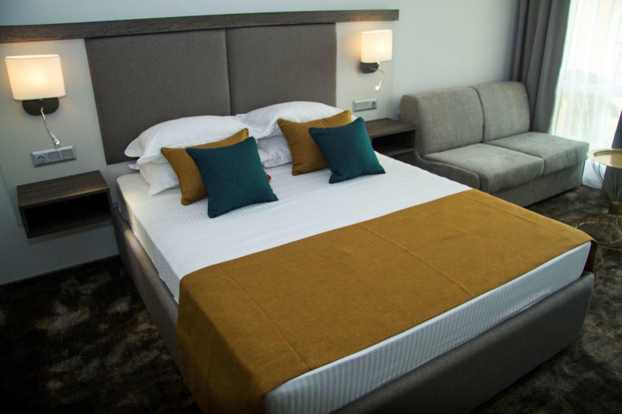 Western Premium Hotel