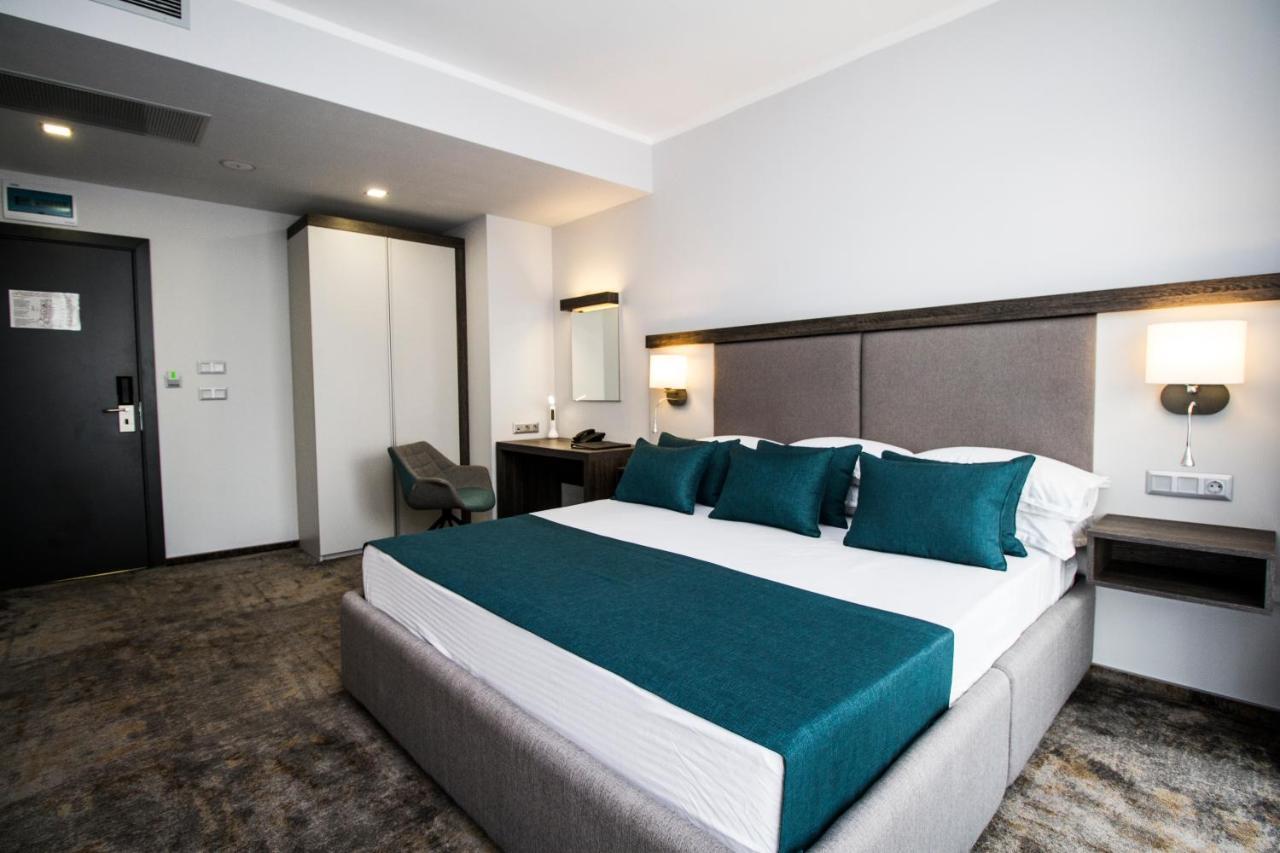 Hotel Premium 4*